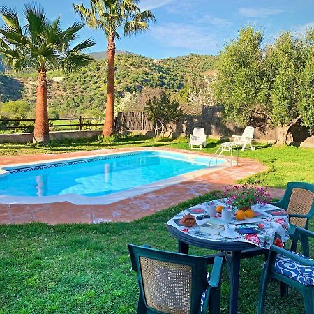 Vivelorural Casa Y Piscina En Zahara De La Sierra Villa Exterior foto