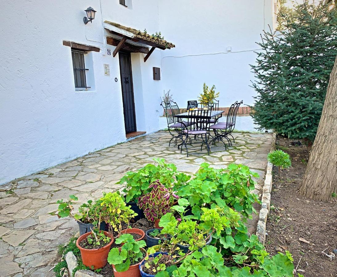 Vivelorural Casa Y Piscina En Zahara De La Sierra Villa Exterior foto
